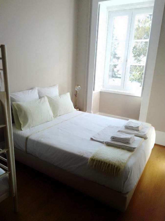 Menina Da Ria Guest House อาเวโร ภายนอก รูปภาพ